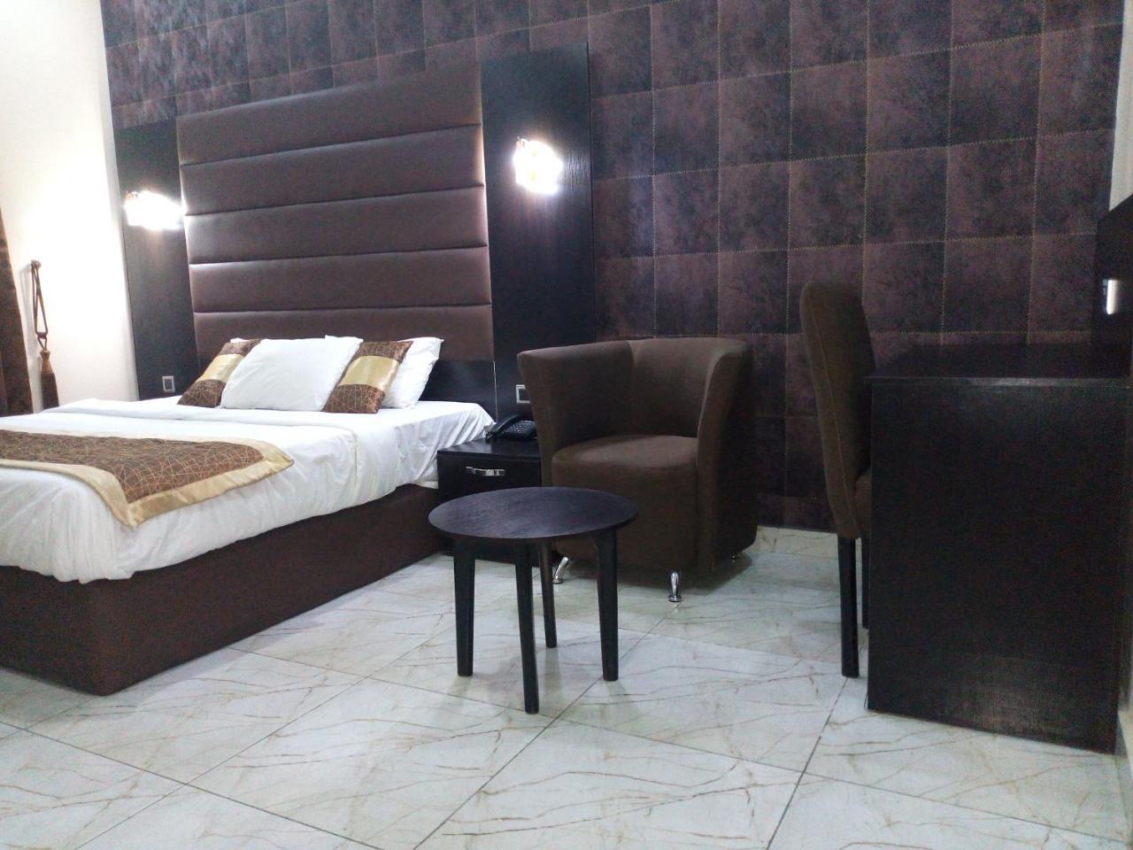 Bana Hotel & Suites Lagos Exteriér fotografie