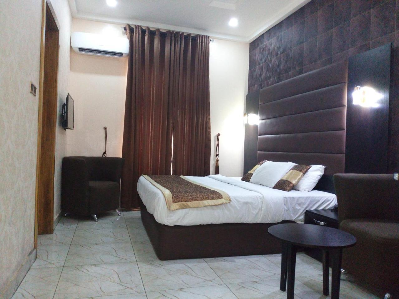 Bana Hotel & Suites Lagos Exteriér fotografie